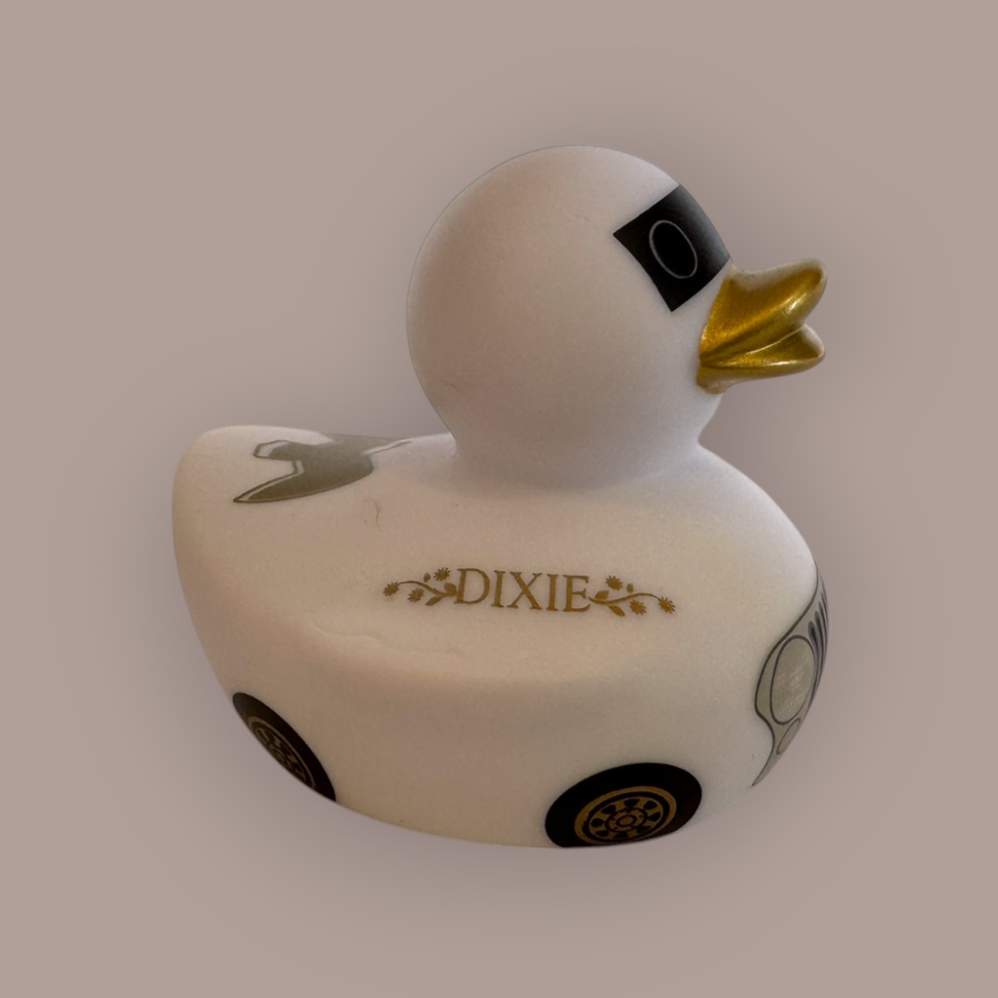 Dixie duck — side view showing Dixie branding