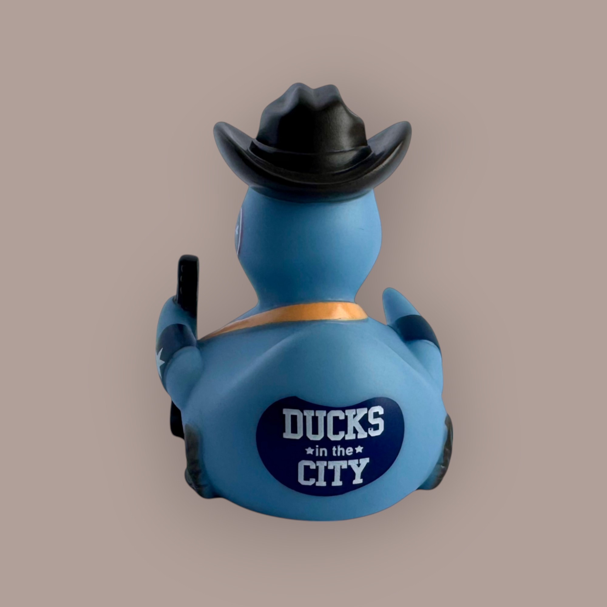 Nashville duck — back view